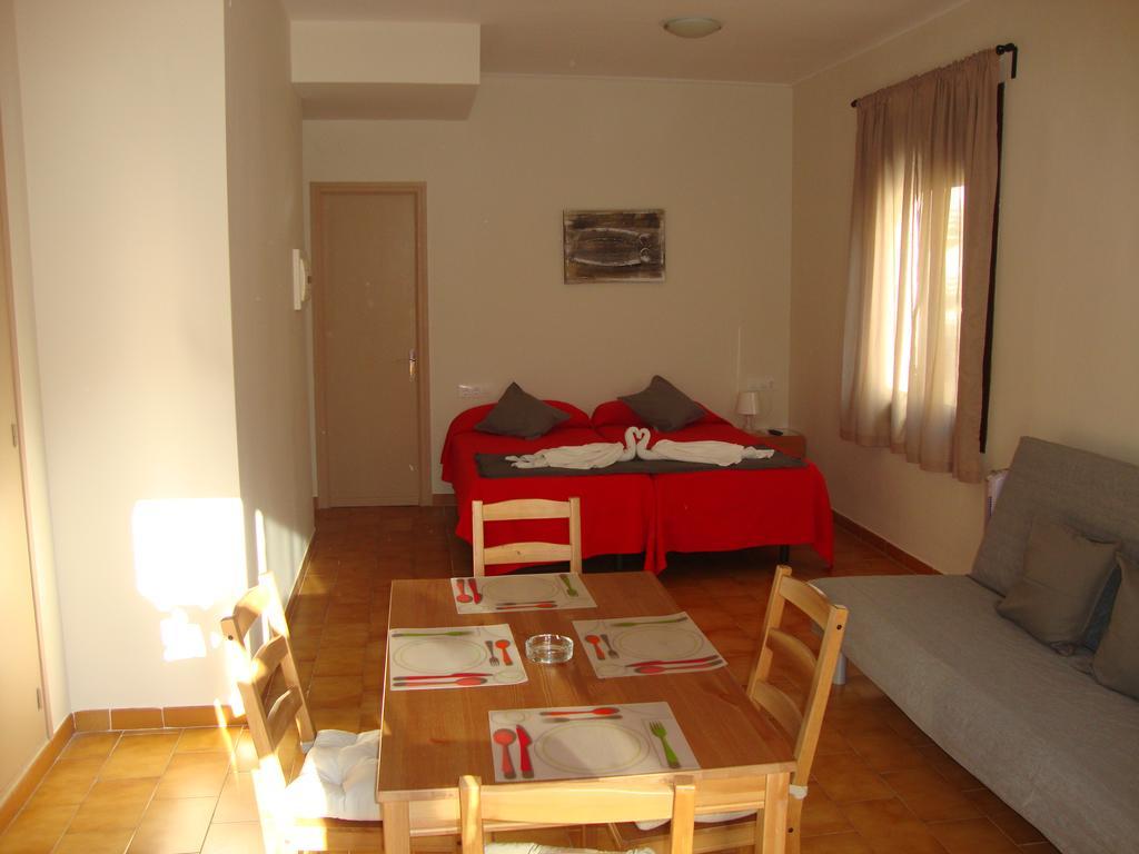 Apartaments Claudi Tossa de Mar Room photo