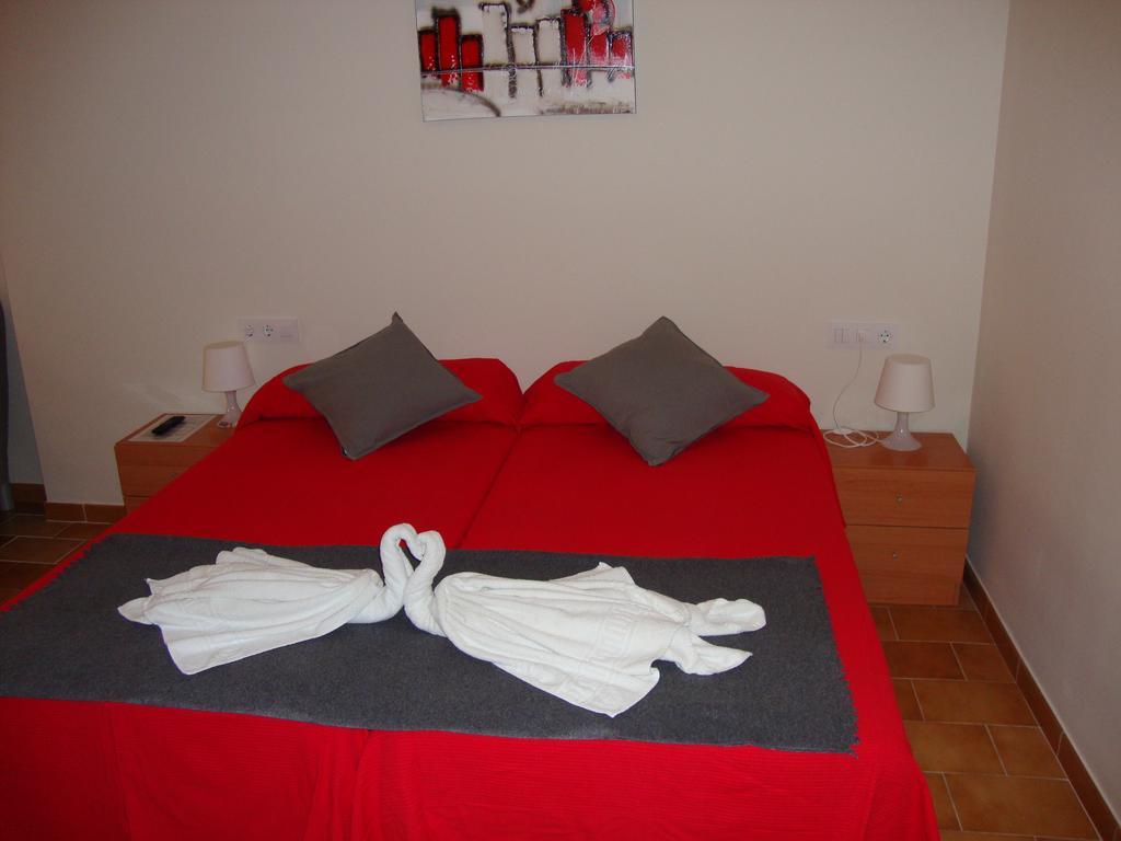 Apartaments Claudi Tossa de Mar Room photo